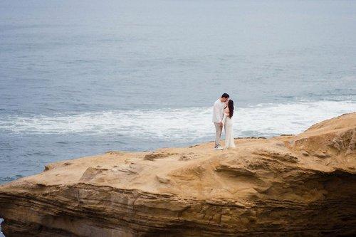 mobile - carousel-hero-element image-0