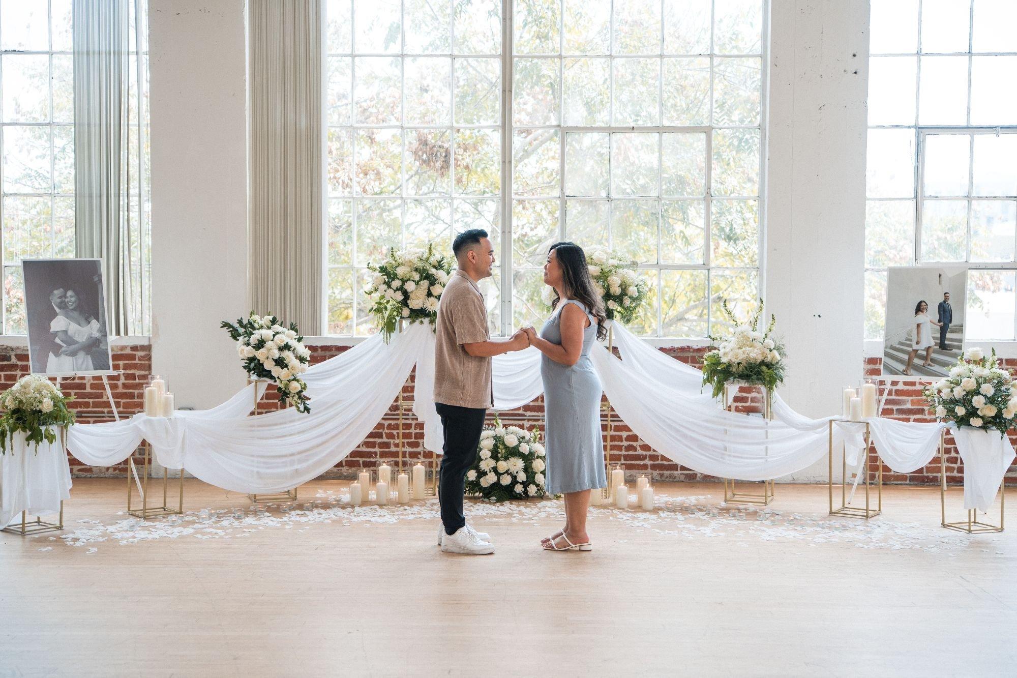 carousel-hero-element image-0